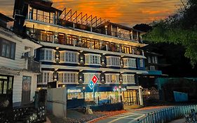 Mount Polaris Suites & Spa
